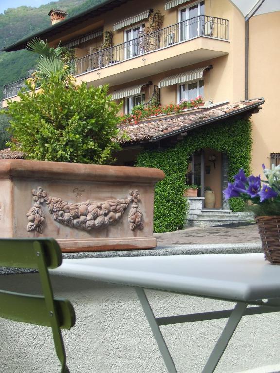 Villa Edy Apartments Tremezzina Rom bilde